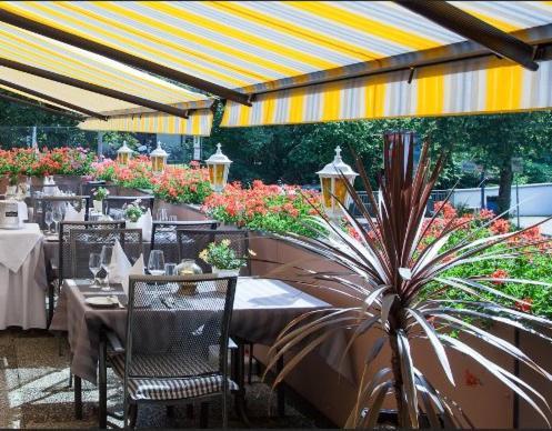 Hotel Kühler Krug Freiburg im Breisgau Eksteriør billede